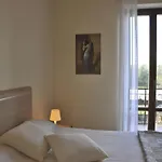 In Near Garda