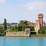 In Near Garda * Lazise