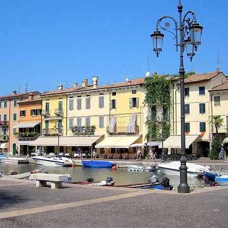 In Near Garda