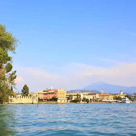 Vakantiehuis In Near Garda